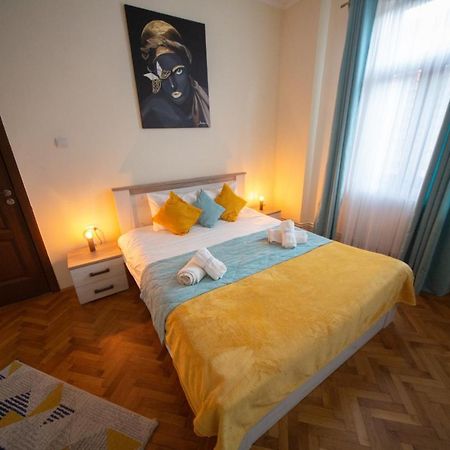 בראשוב Happy Mood Apartments מראה חיצוני תמונה