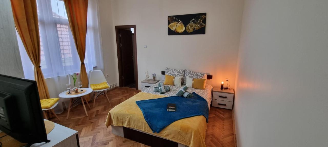 בראשוב Happy Mood Apartments מראה חיצוני תמונה