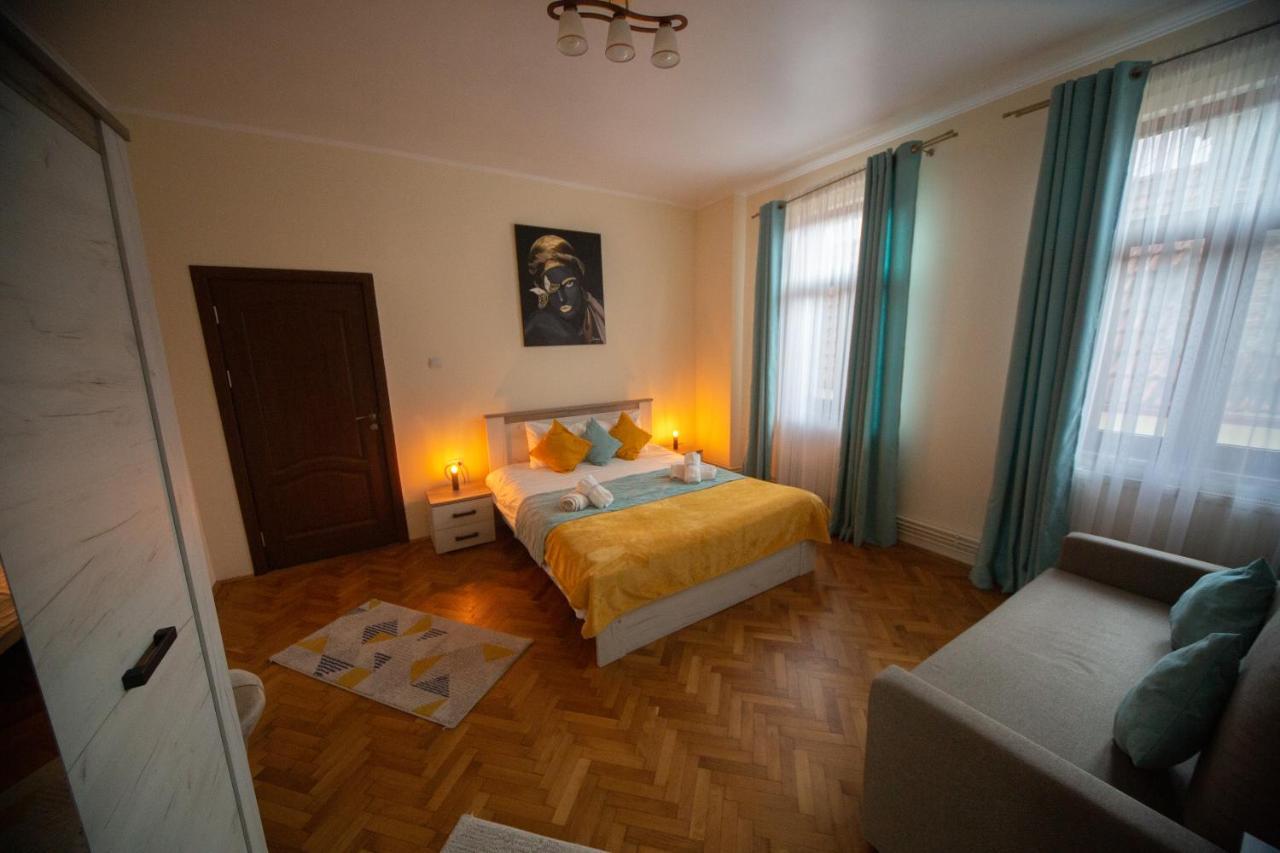 בראשוב Happy Mood Apartments מראה חיצוני תמונה
