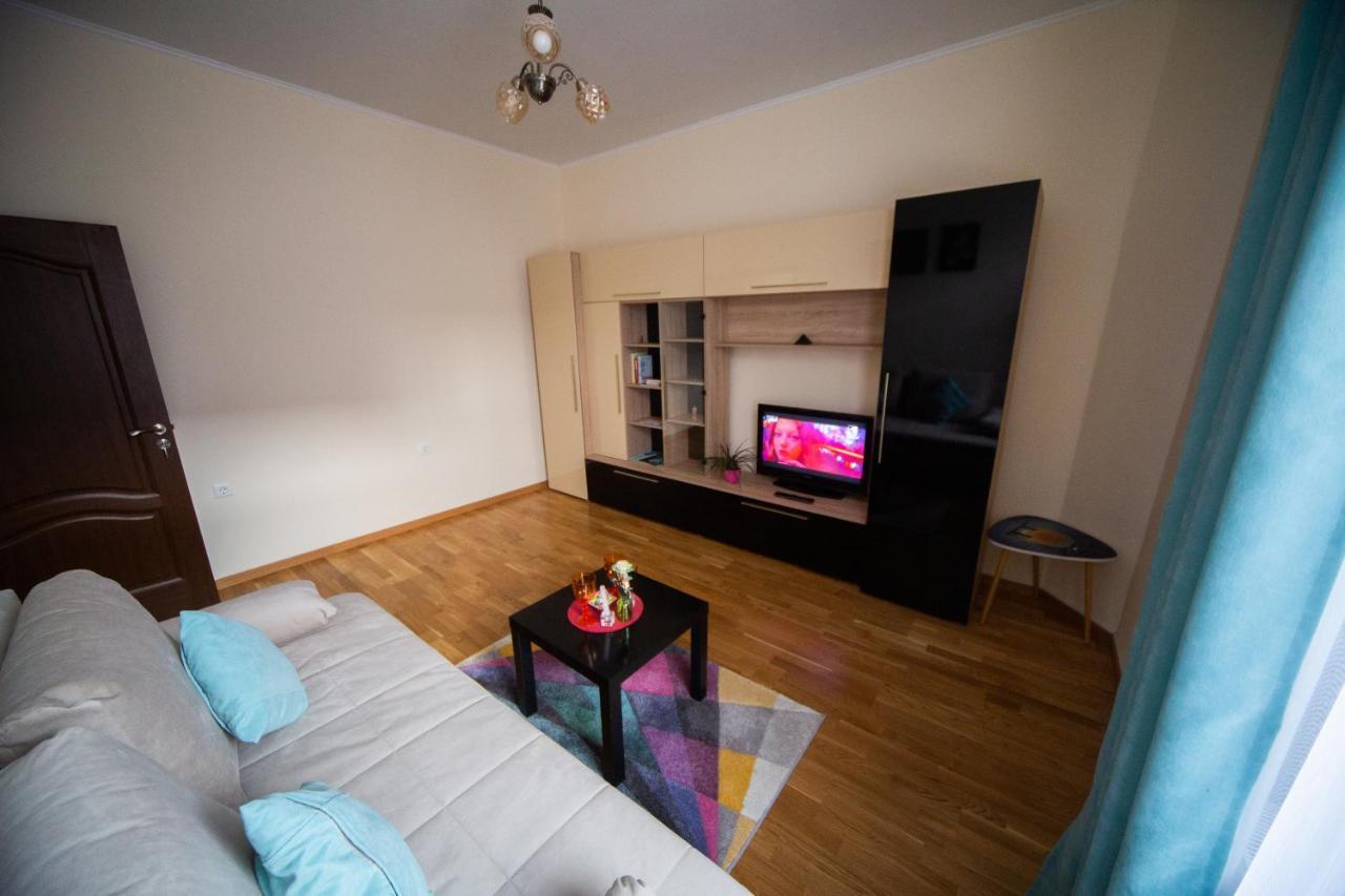בראשוב Happy Mood Apartments מראה חיצוני תמונה