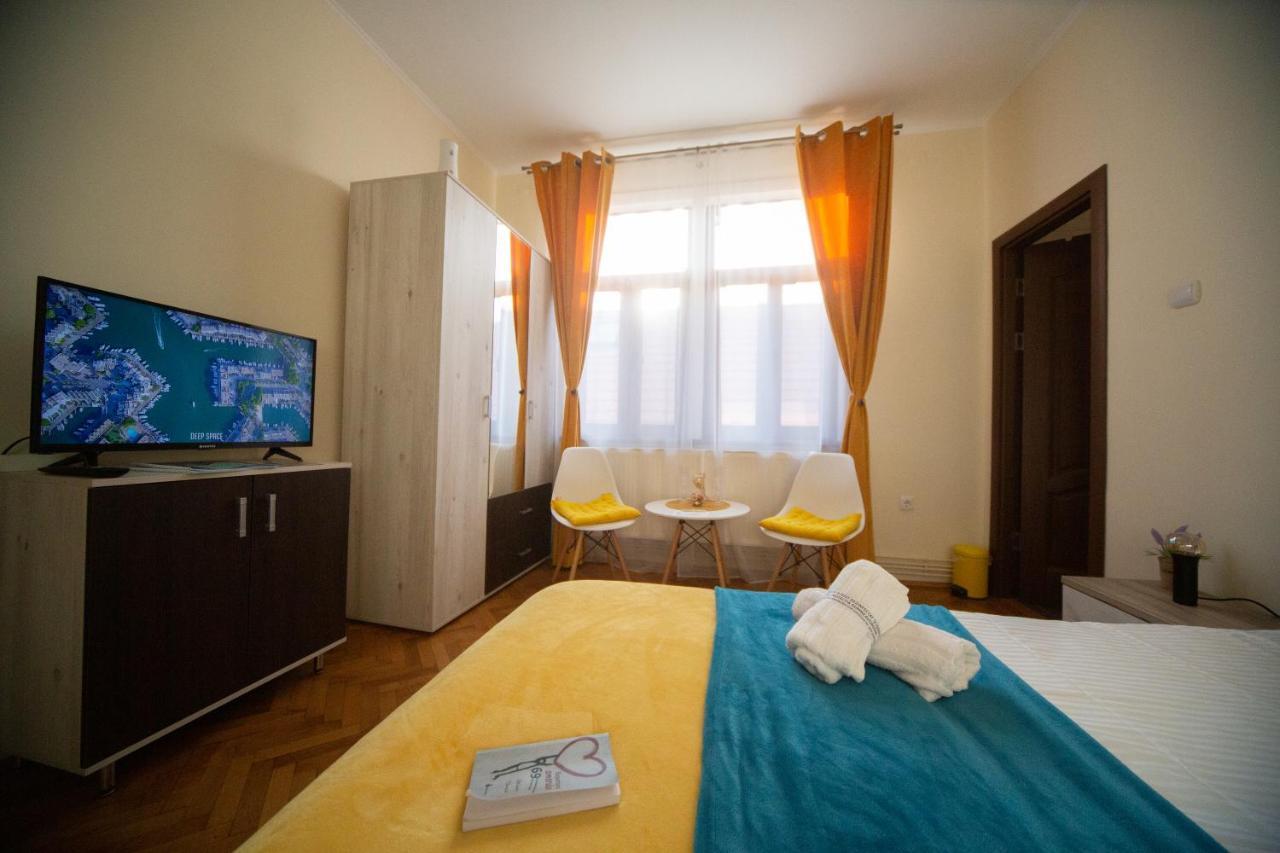 בראשוב Happy Mood Apartments מראה חיצוני תמונה