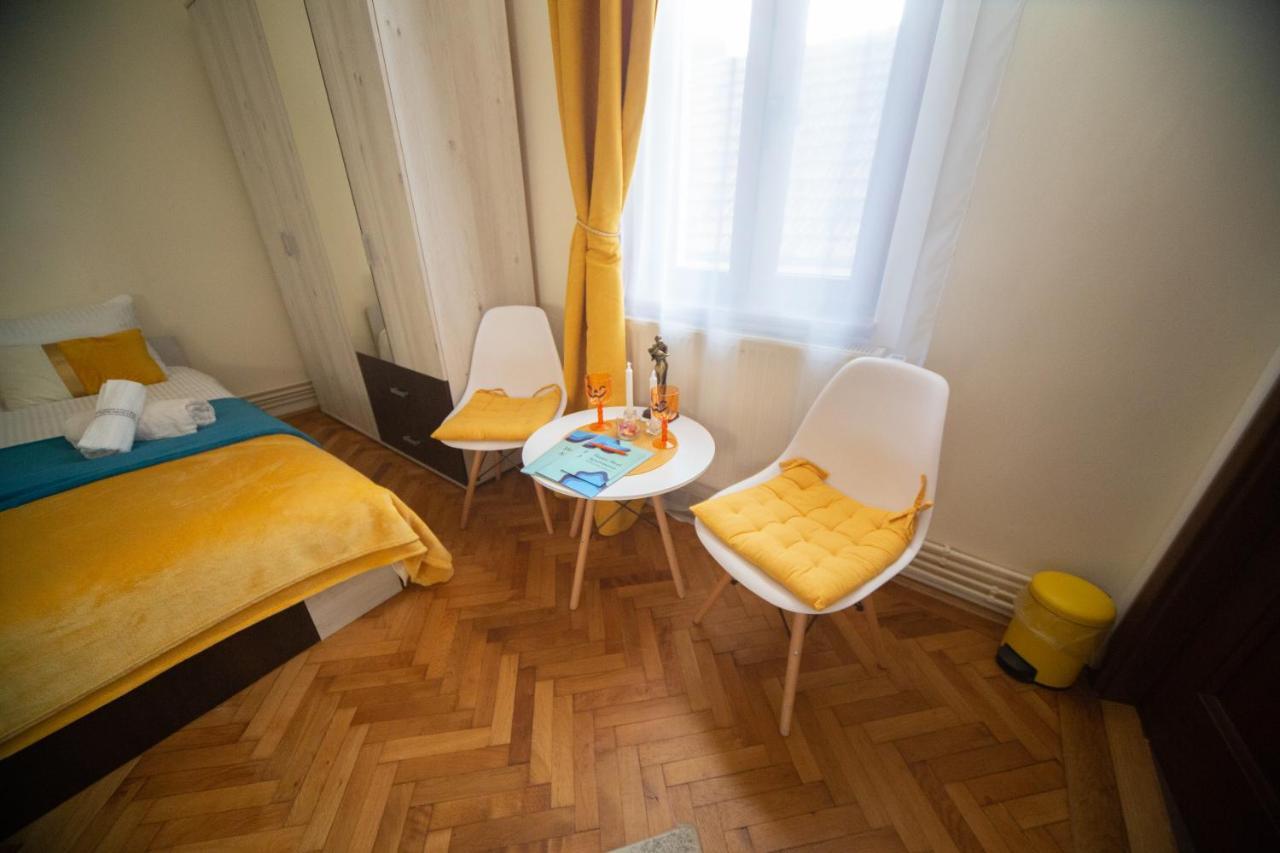 בראשוב Happy Mood Apartments מראה חיצוני תמונה